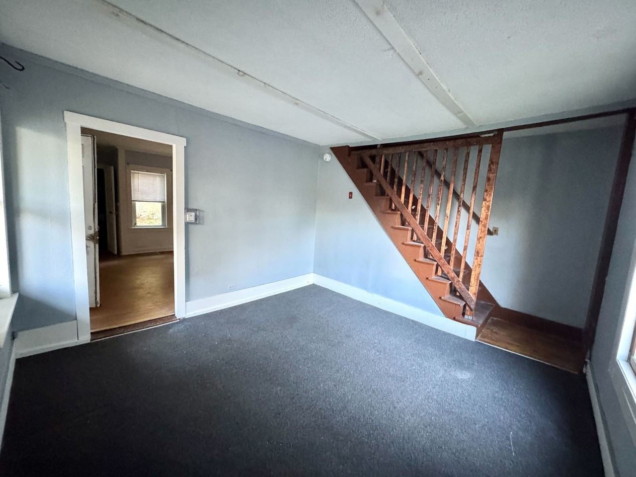 107 Hanover Street - Photo 6 of 14