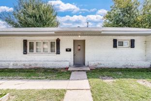 3427 E Osie St - Photo 1 of 1