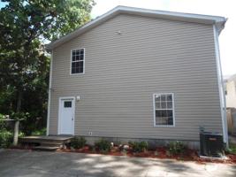 featured image of 725 W Georgia St