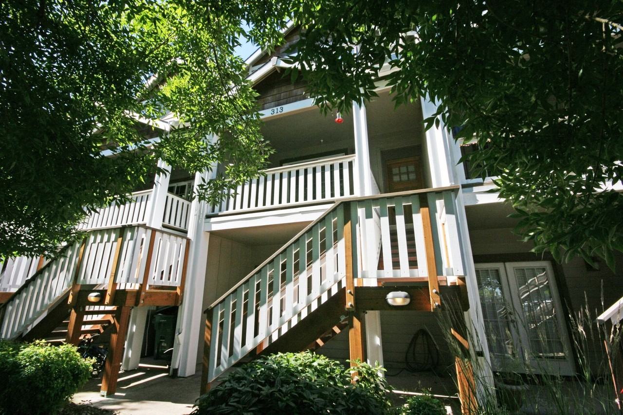 313 West Main Street