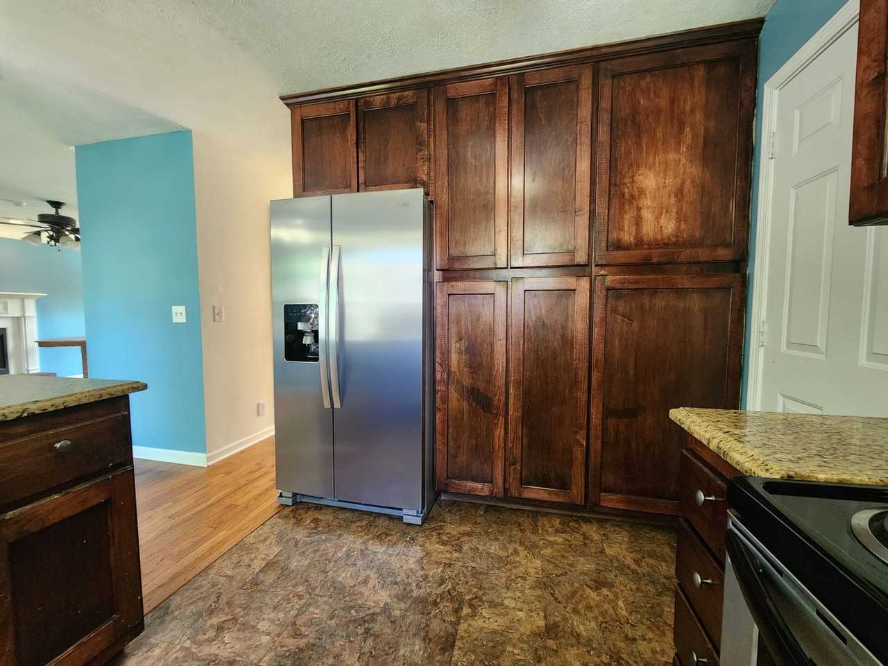 1680 Barrywood Cir E - Photo 6 of 21