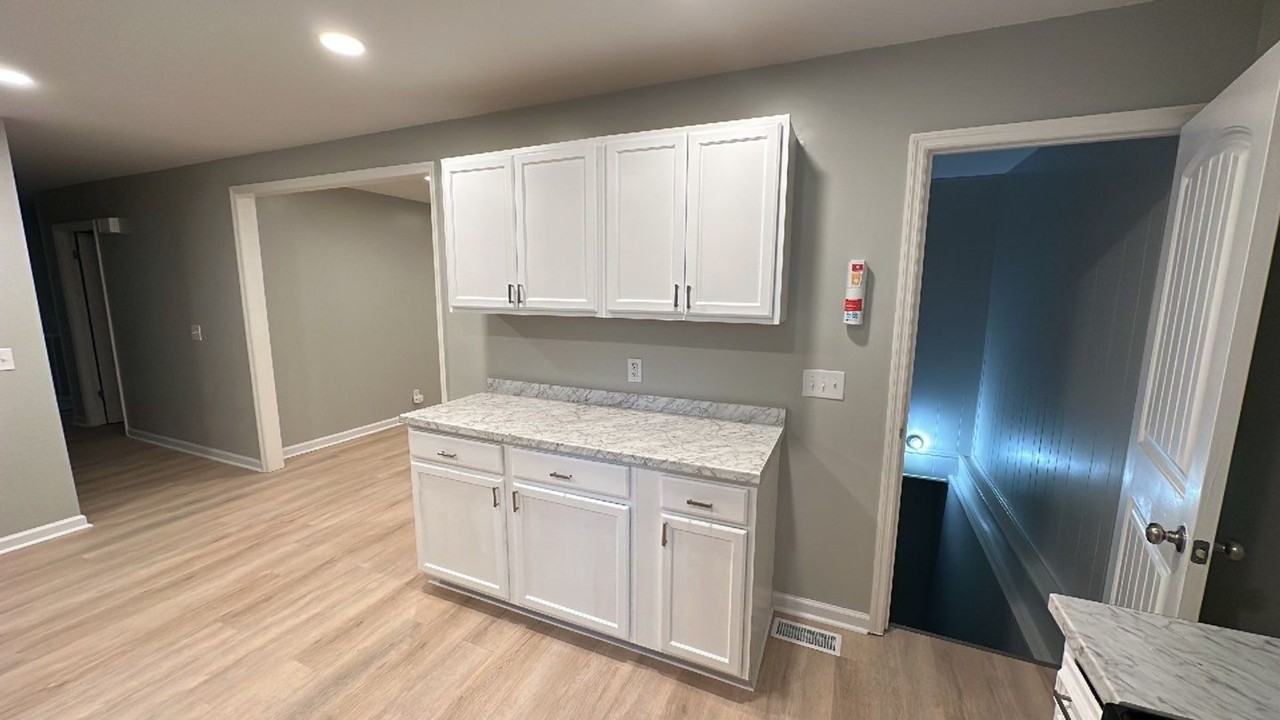 288 Paragon Mills Road - Photo 3 of 27