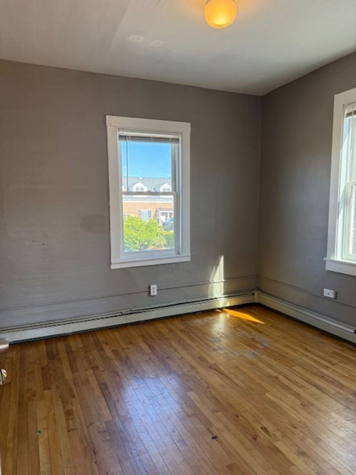 9 Depot St - Photo 3 of 10