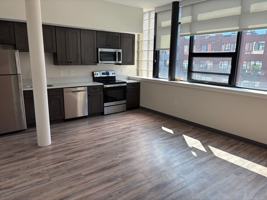 featured image of 1217 Elm St