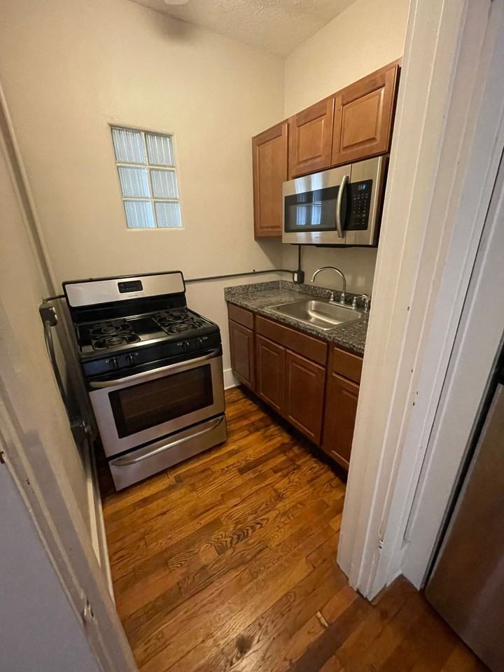 Ingersoll Flats - Urban Living! - Photo 4 of 26