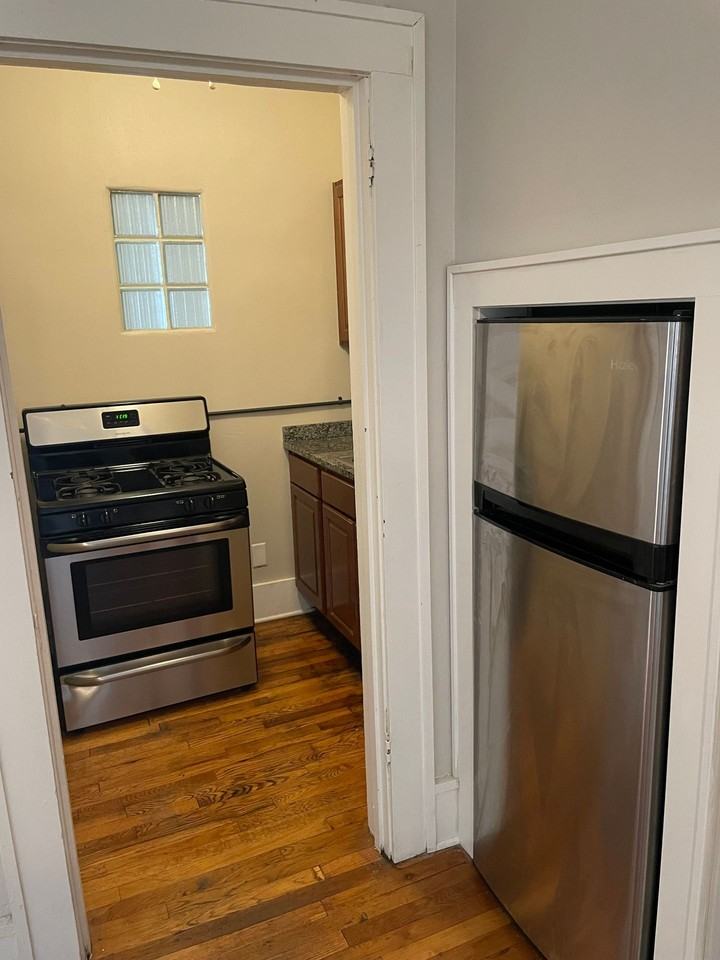 Ingersoll Flats - Urban Living! - Photo 5 of 26