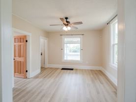1638 B Ave Ne - Photo 1 of 1