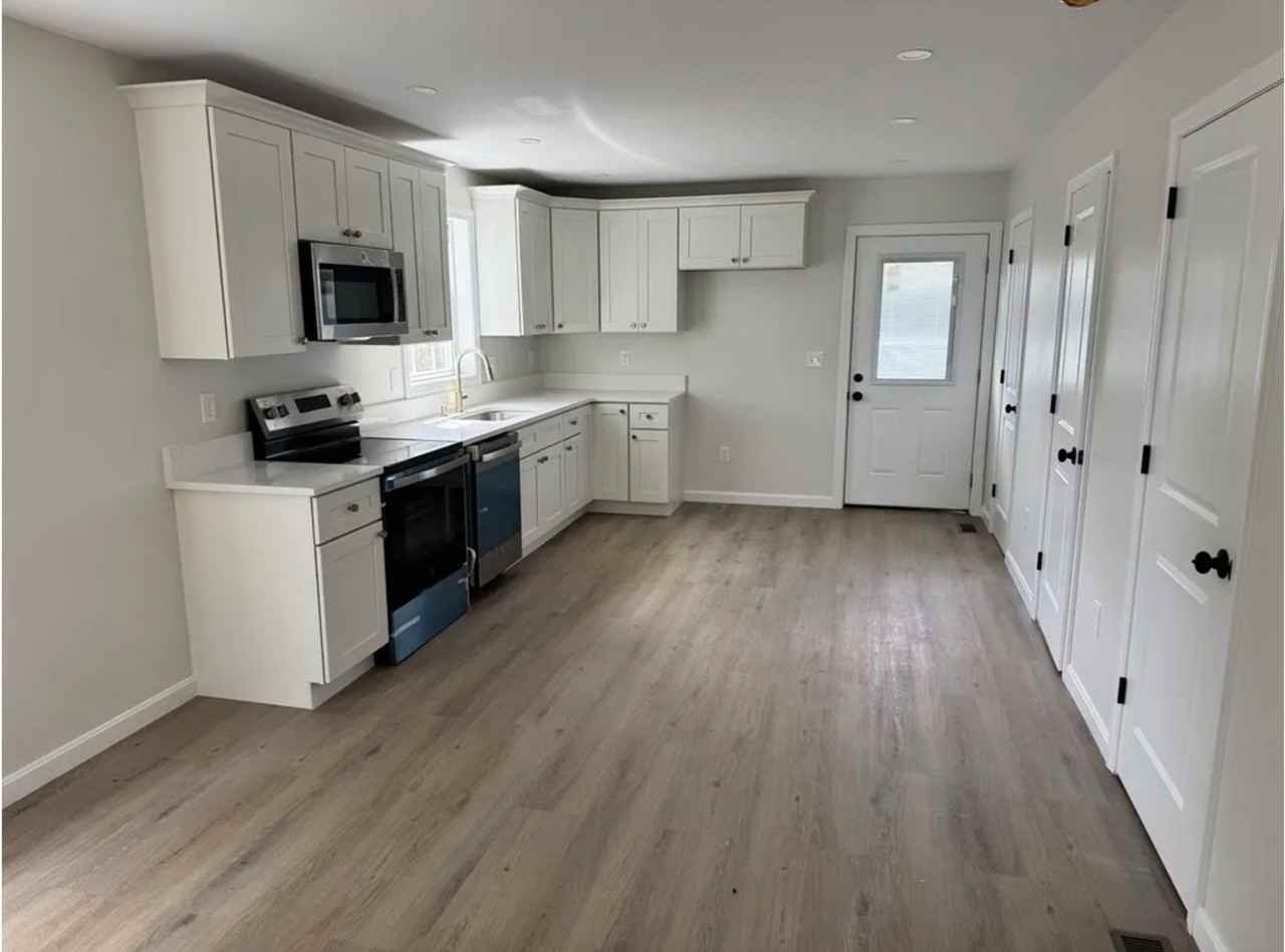 97 Melrose Street - Photo 2 of 3