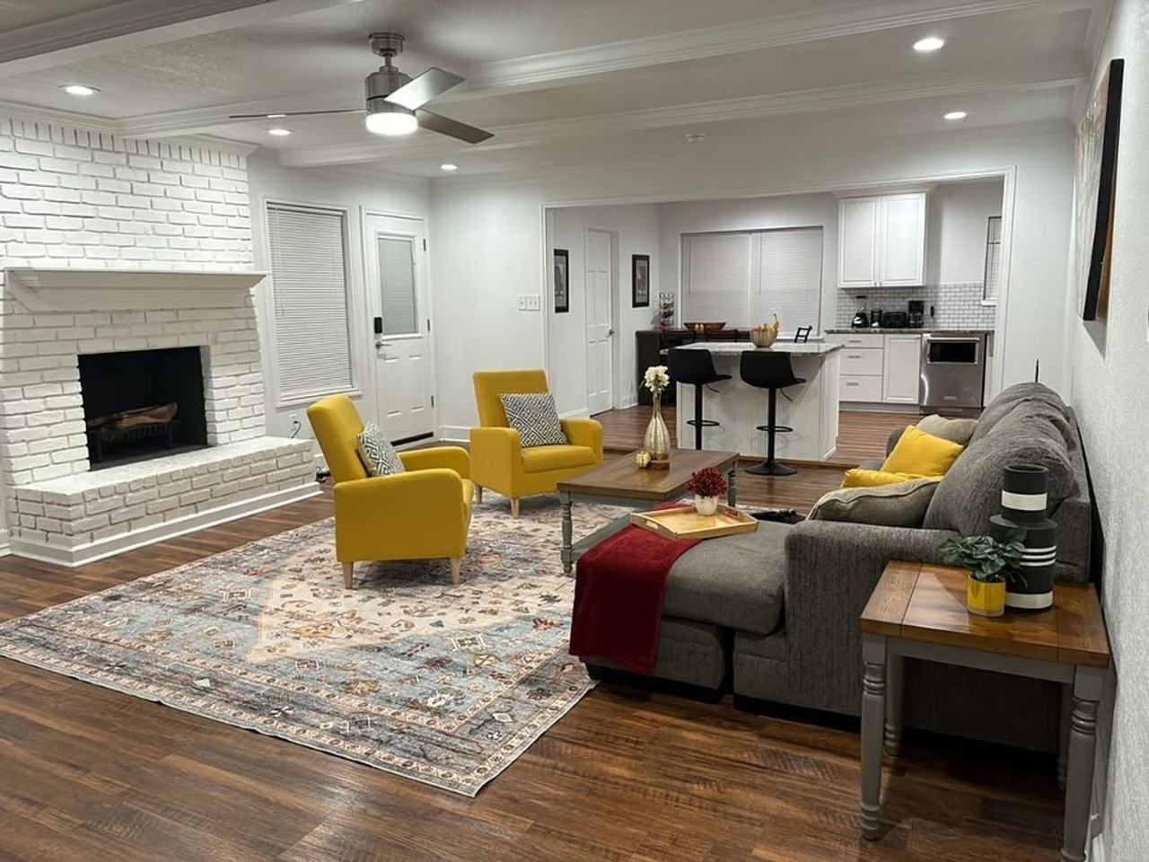 17211 Rolling Creek Dr - Photo 6 of 15