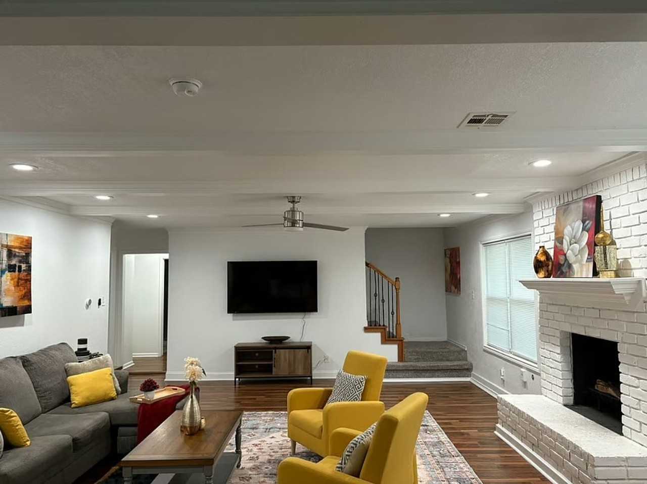 17211 Rolling Creek Dr - Photo 7 of 15