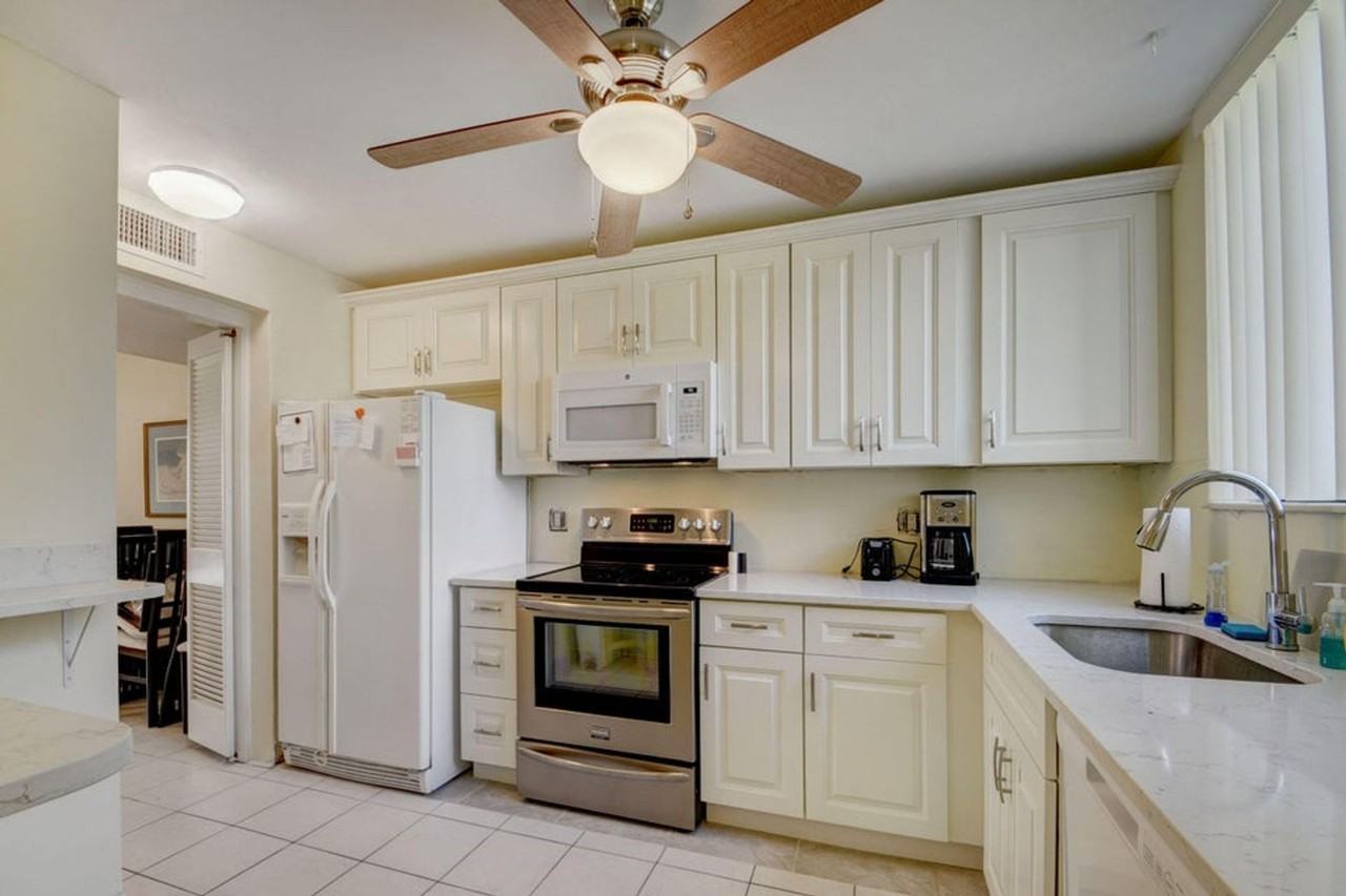 4815 Esedra Ct - Photo 2 of 30