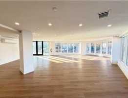 featured image of 160 Richmond Ter