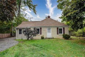 featured image of 4539 Dewey Ave