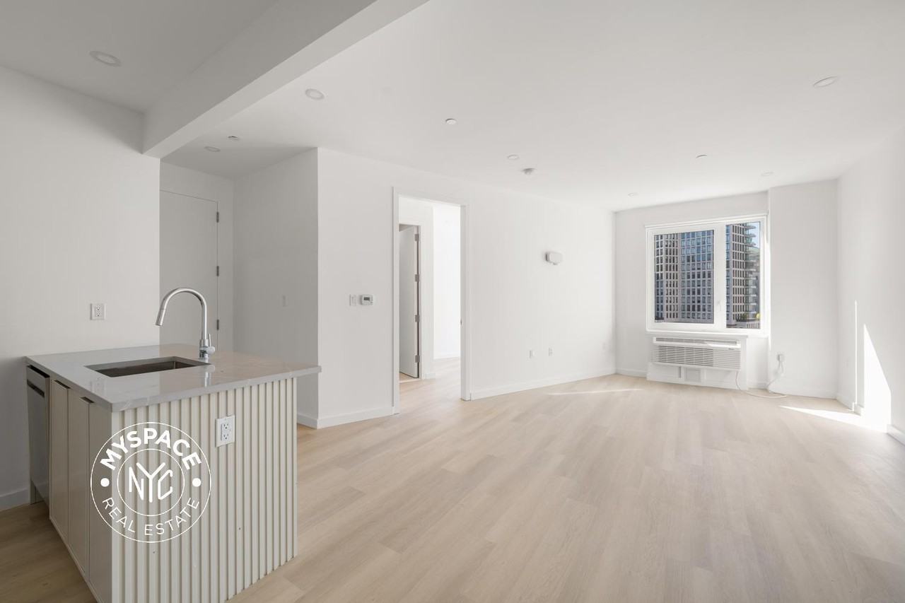 150 Lawrence St #1203