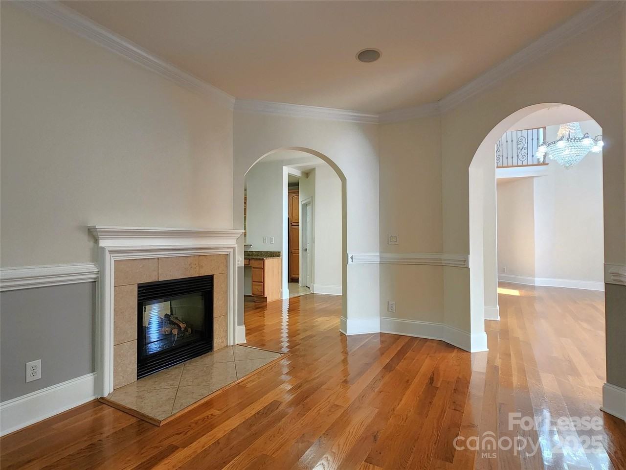 5524 Strabane Drive - Photo 7 of 41