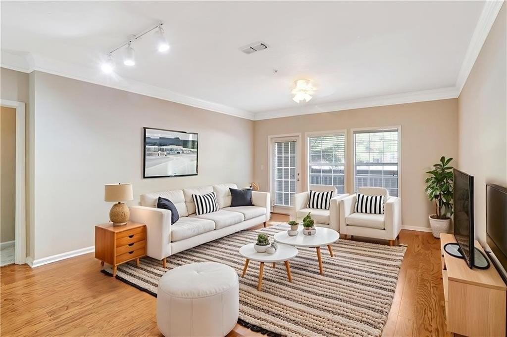 3206 Westchester Ridge Northeast