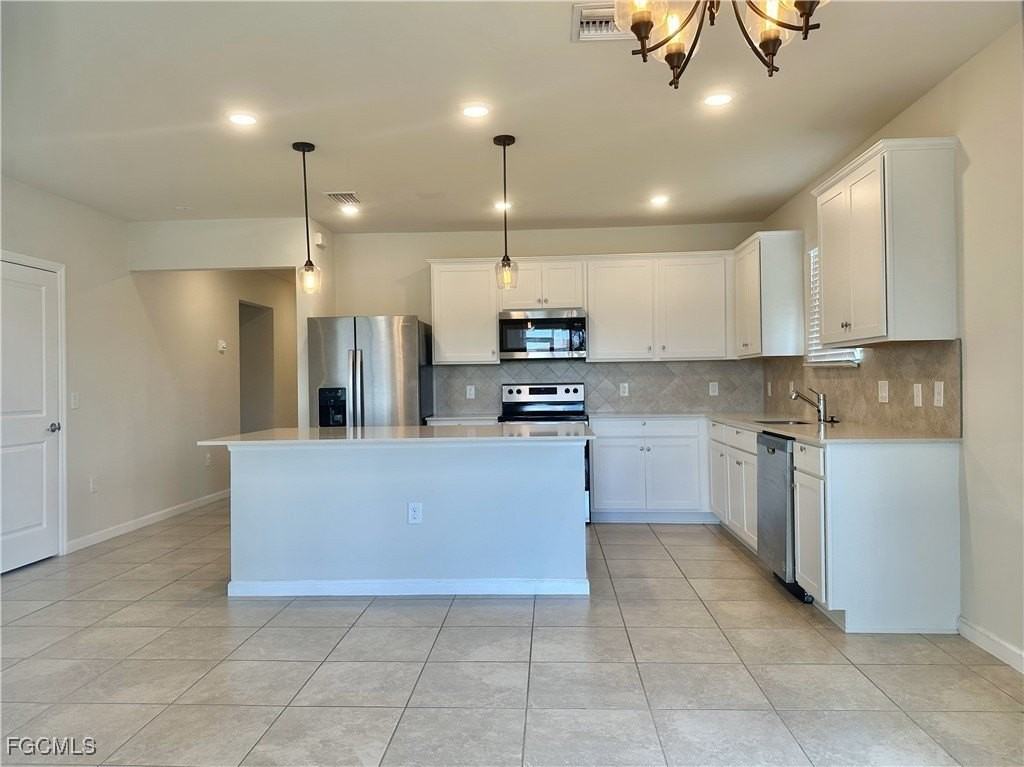 16027 Enclaves Cove Dr - Photo 3 of 23