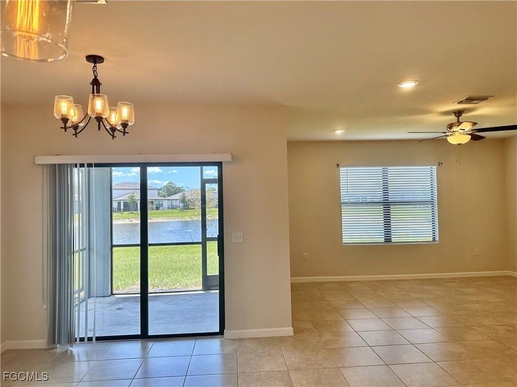 16027 Enclaves Cove Dr - Photo 5 of 23