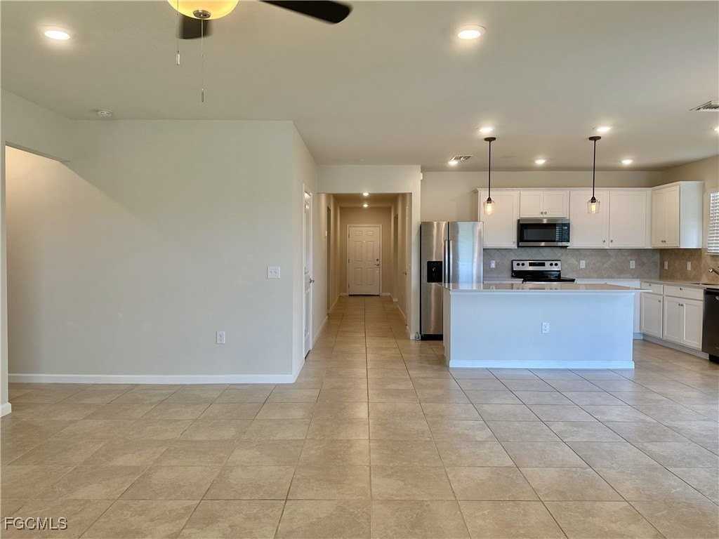 16027 Enclaves Cove Dr - Photo 6 of 23