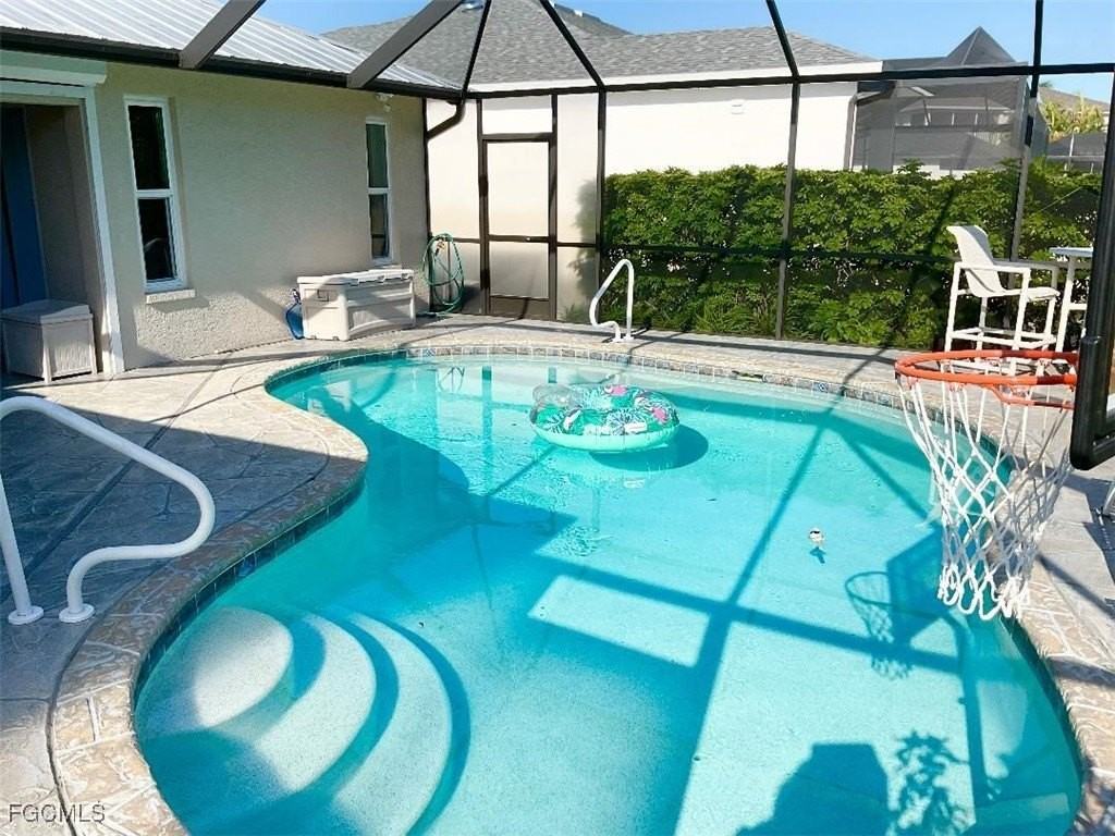 2537 Sw 29th Ter - Photo 2 of 20