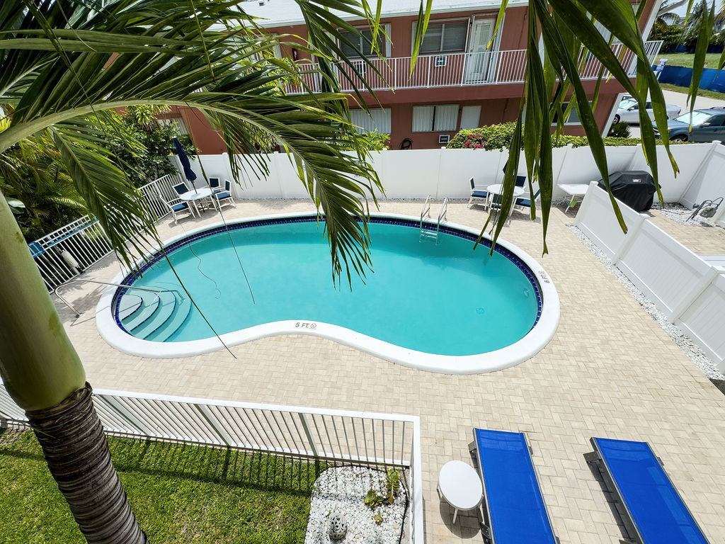 3216 Southeast 8th Street #202 - Photo 2 of 35