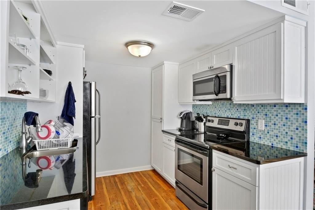 807 Mallery St #A - Photo 6 of 17