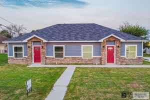 featured image of 508 W Sixth St #B