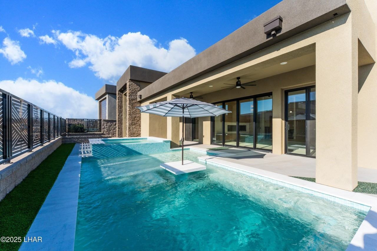 2517 Flat Irons Ln - Photo 7 of 50