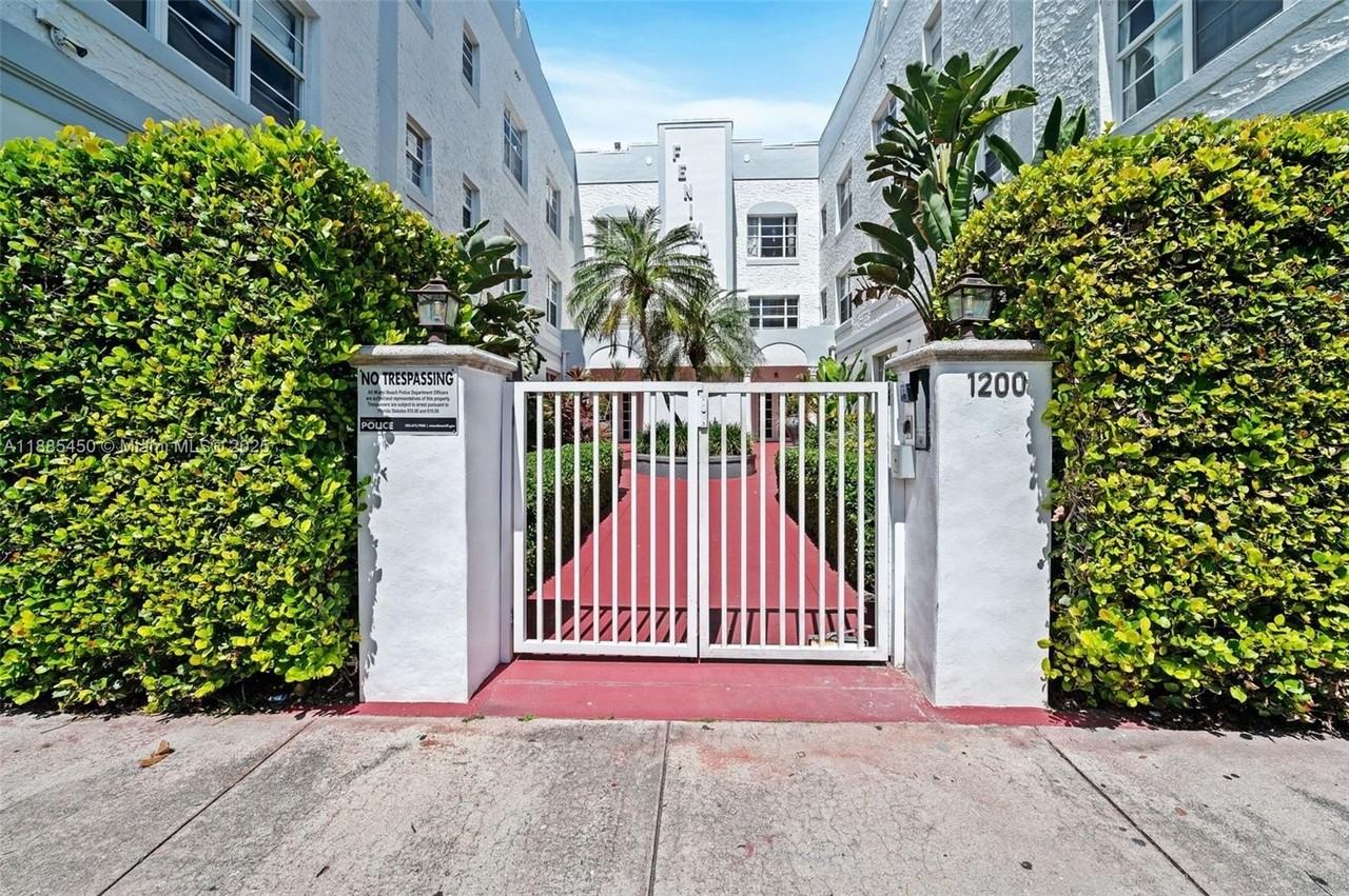 1200 Euclid Ave #301 - Photo 2 of 35