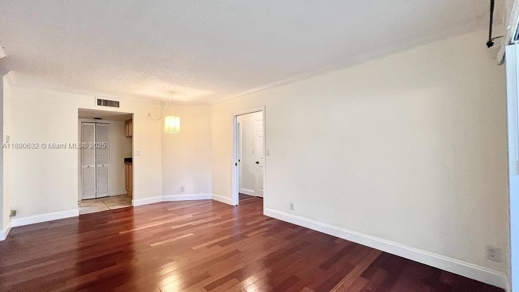 303 Gardens Drive #106 - Photo 4 of 22