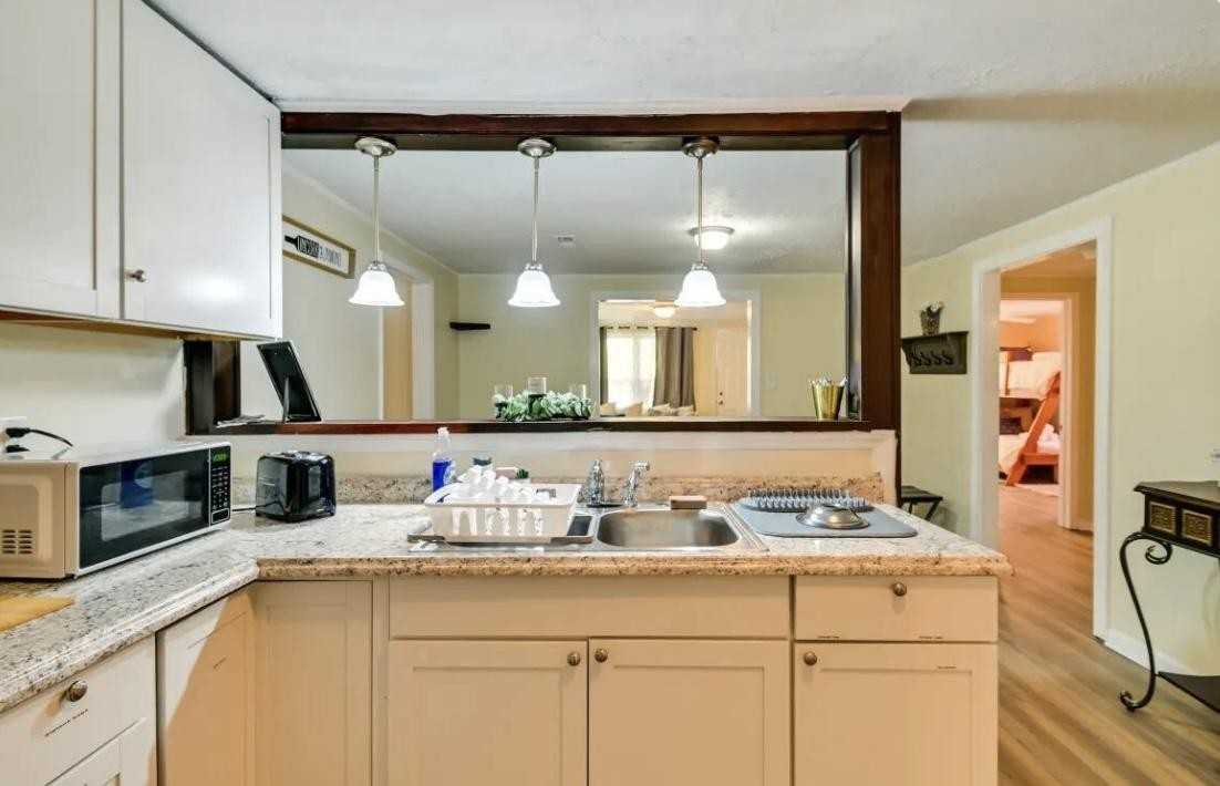 Tart St - Photo 3 of 11