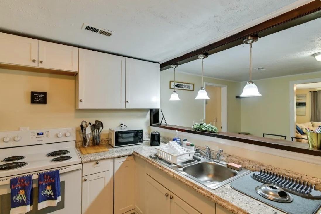 Tart St - Photo 4 of 11