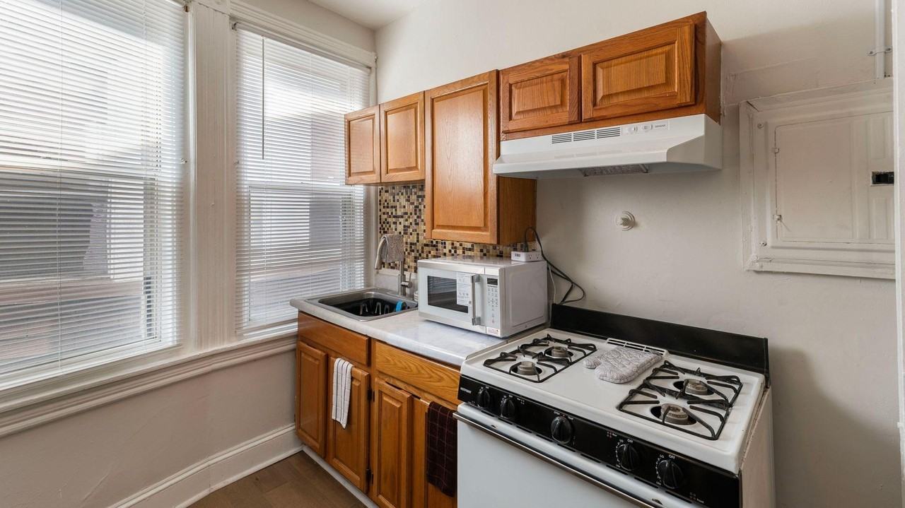 N Redfield St - Photo 2 of 8