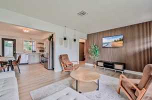 featured image of Towhee Ln