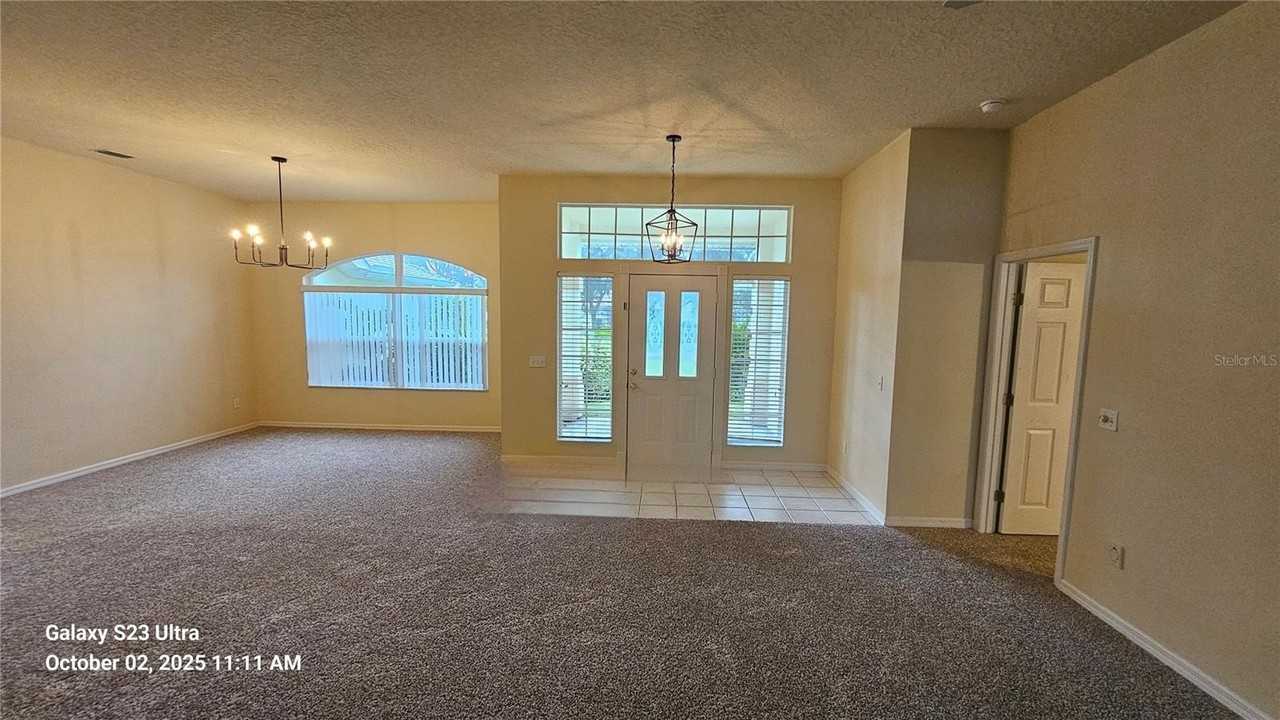 41 Creek Bluff Way - Photo 6 of 33