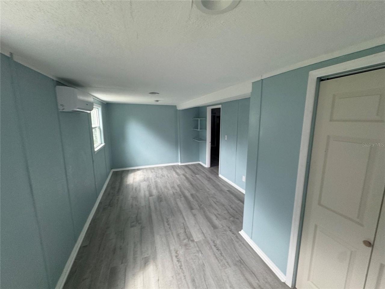 348 S Central Ave #L - Photo 4 of 12