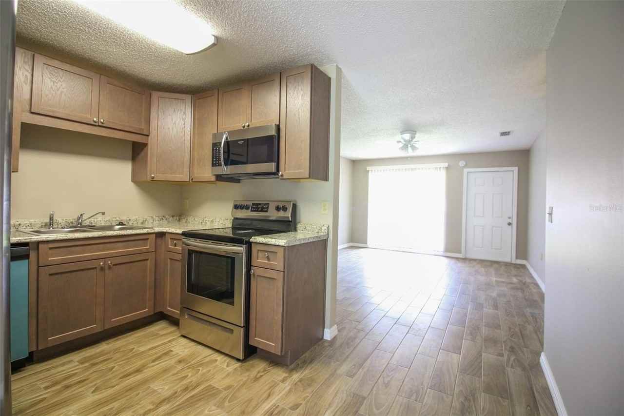 4502 Holder Ct - Photo 6 of 12