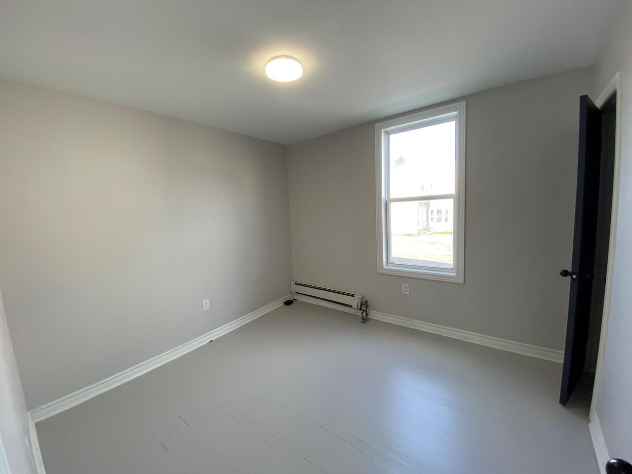 107 105-107 Mecklenburg Street - 4 #4 - Photo 6 of 12