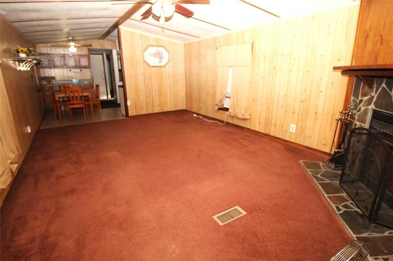 18842 Triple E Rd - Photo 6 of 11