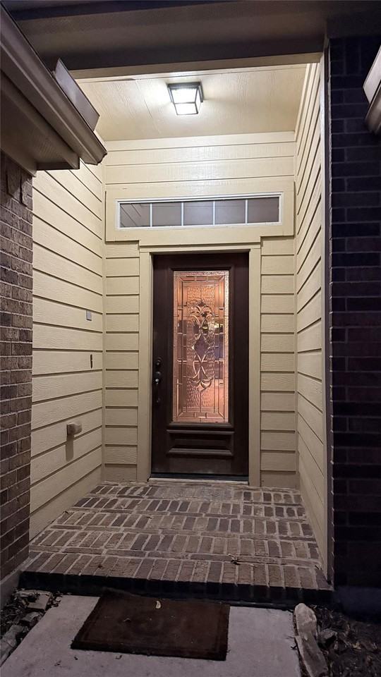 931 Opal Chase Drive - Photo 3 of 43