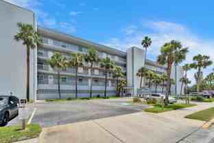 18325 Gulf Blvd - Photo 1 of 1