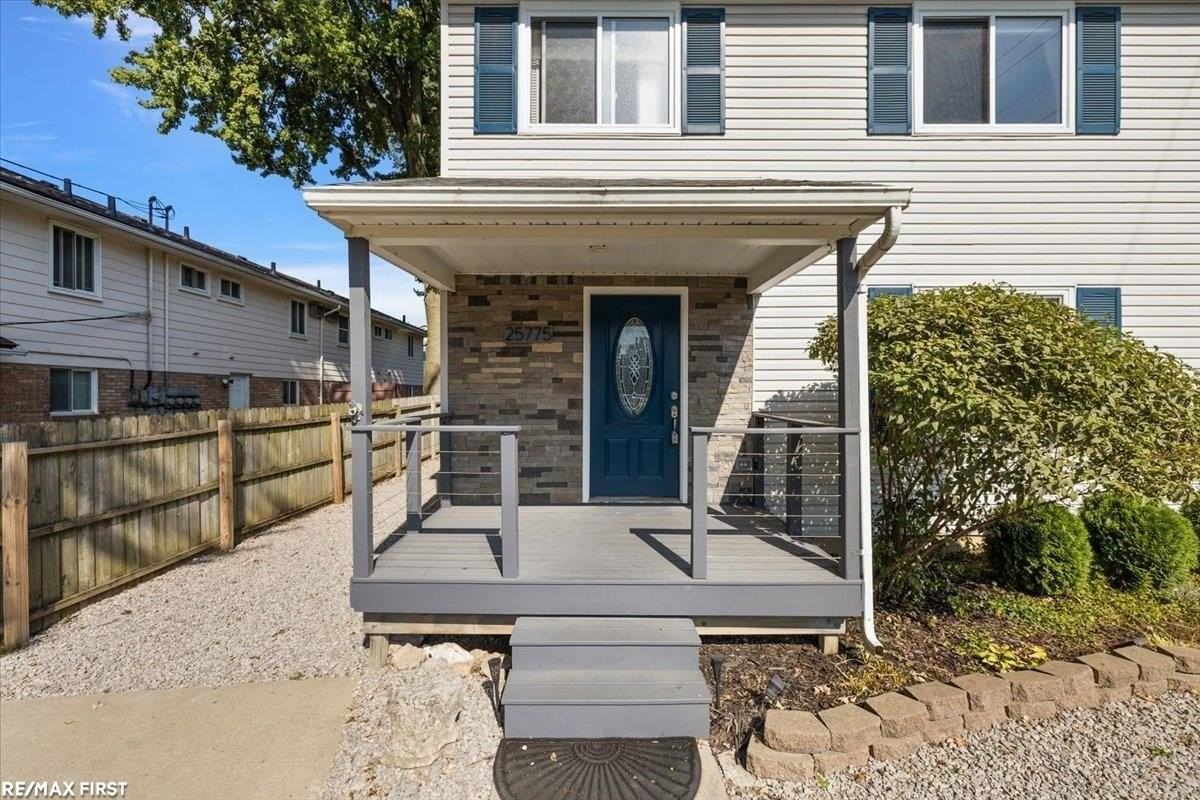 25775 S River Rd - Photo 5 of 40