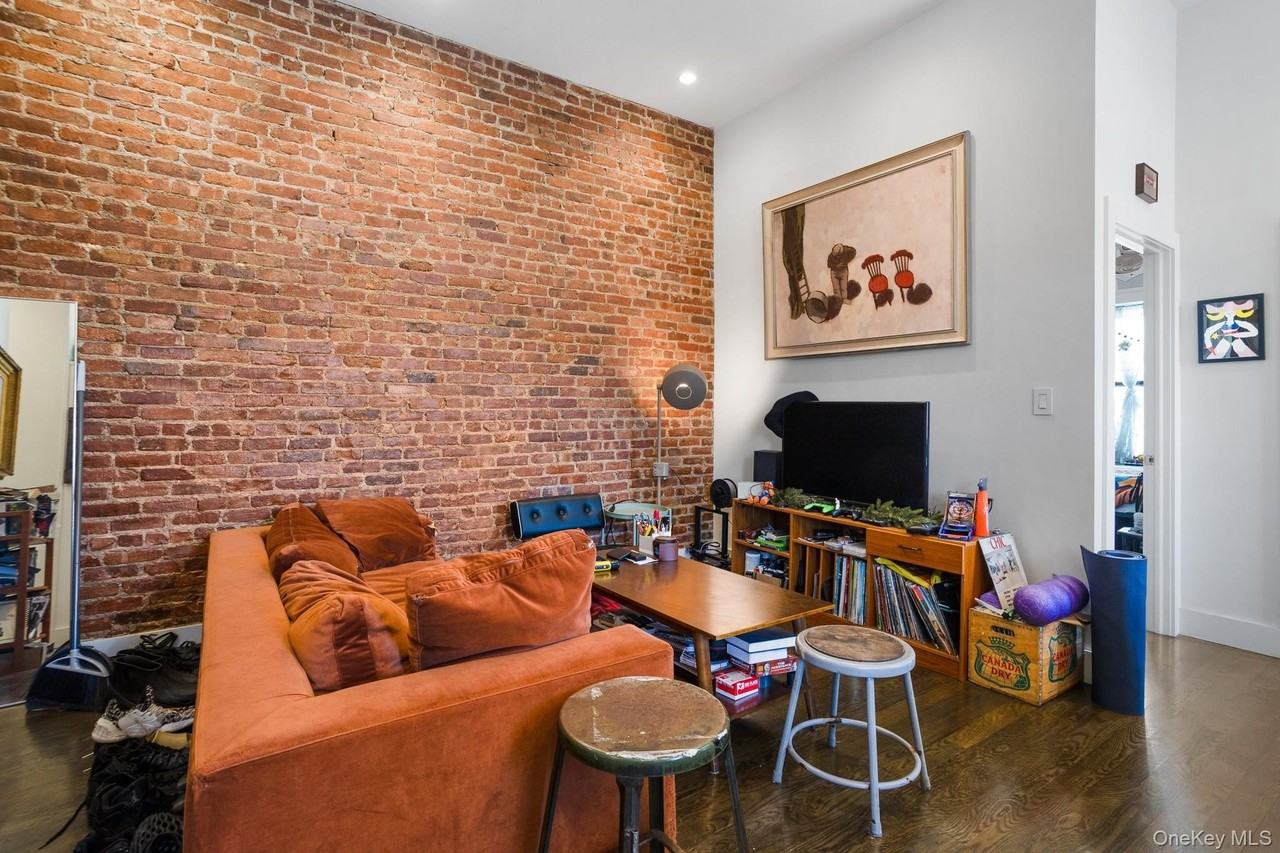 880 Wyckoff Ave #3A - Photo 3 of 12