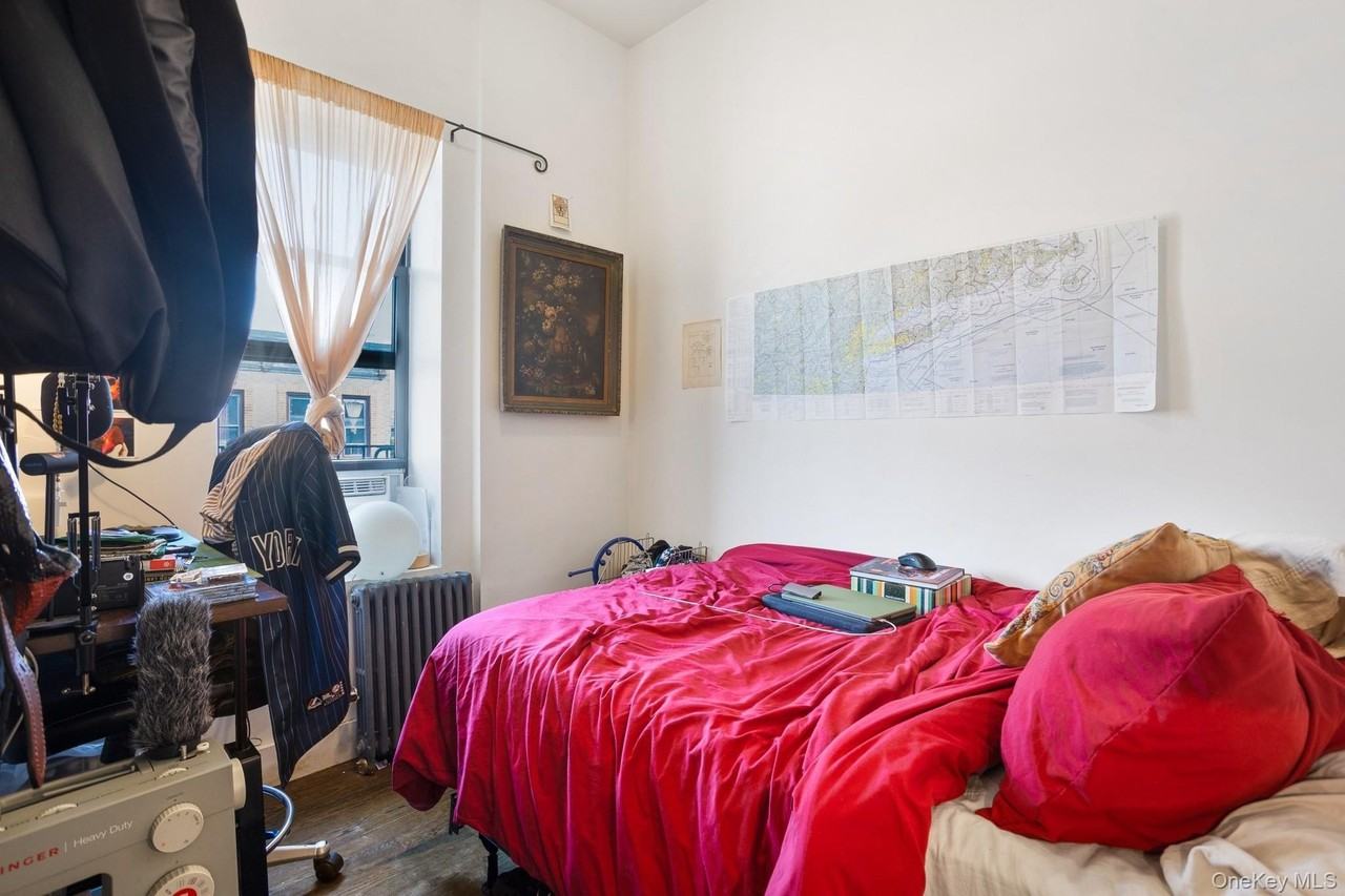 880 Wyckoff Ave #3A - Photo 7 of 12