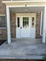 featured image of 4 Windsor Ter Apt F #F