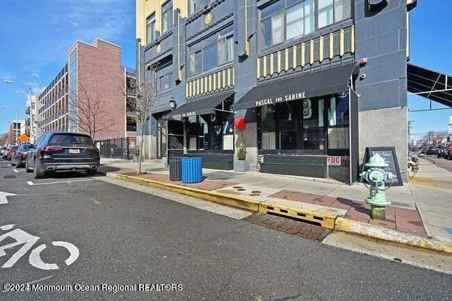 601 Bangs Avenue #707 - Photo 2 of 30