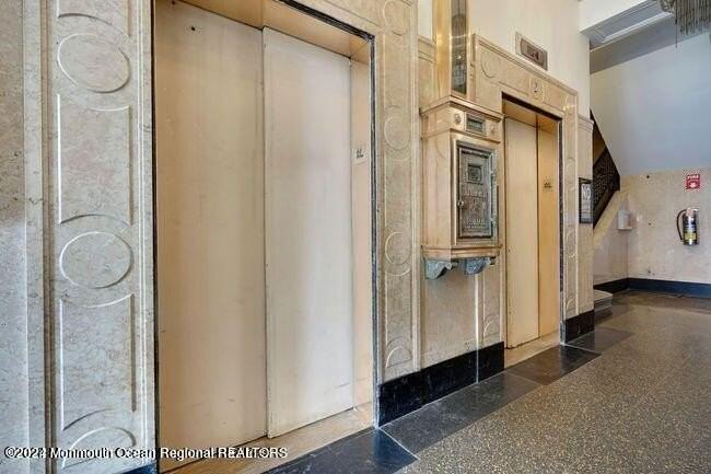 601 Bangs Avenue #707 - Photo 5 of 30