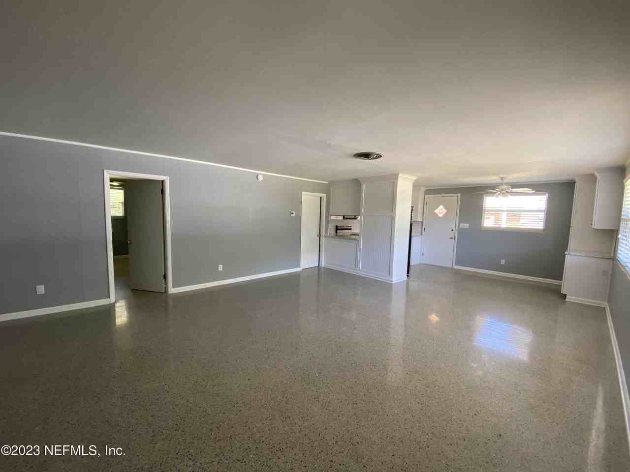 102 Saint Elmo Rd - Photo 5 of 15