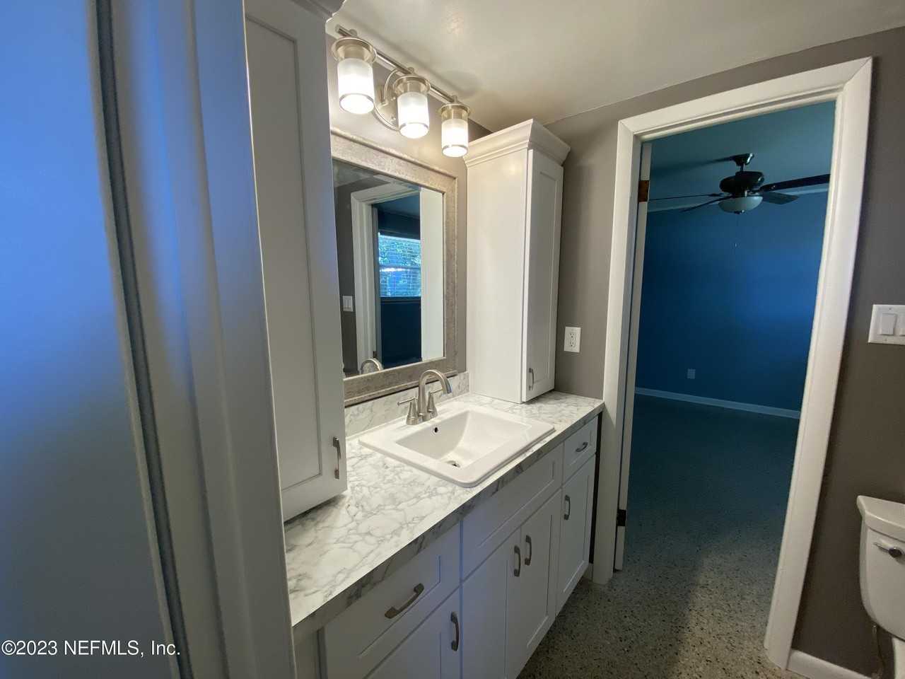 102 Saint Elmo Rd - Photo 7 of 15