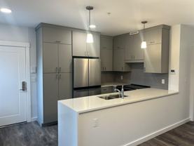 106 Grove St #2B - Photo 1 of 1